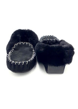 Load image into Gallery viewer, Black Moccasins