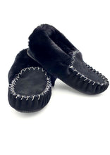 Load image into Gallery viewer, Black Moccasins