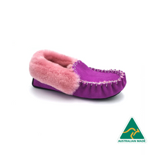 Load image into Gallery viewer, Hot Pink Moccasins