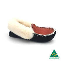 Load image into Gallery viewer, Red/Black & White Moccasins