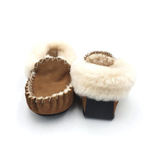 Load image into Gallery viewer, Chestnut Moccasins
